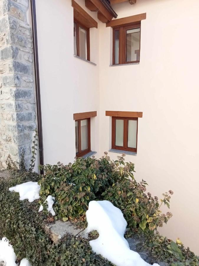 Casitas En Sallent En El Centro Villa Sallent de Gállego Exterior foto